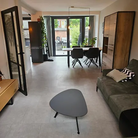 Moderne Gedeelde Woning Met Hottube, Dicht Bij Het Centrum * Eindhoven